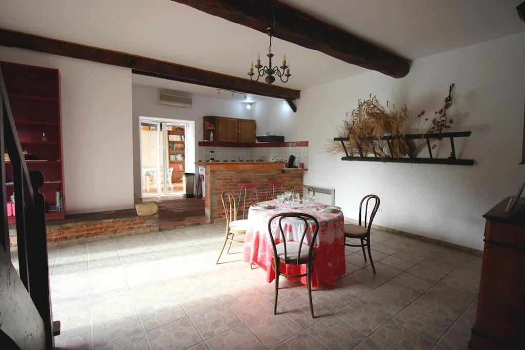 Villa Au Chemin De Mazous à Laguian-Mazous Extérieur photo
