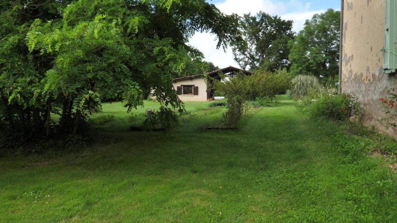 Villa Au Chemin De Mazous à Laguian-Mazous Extérieur photo